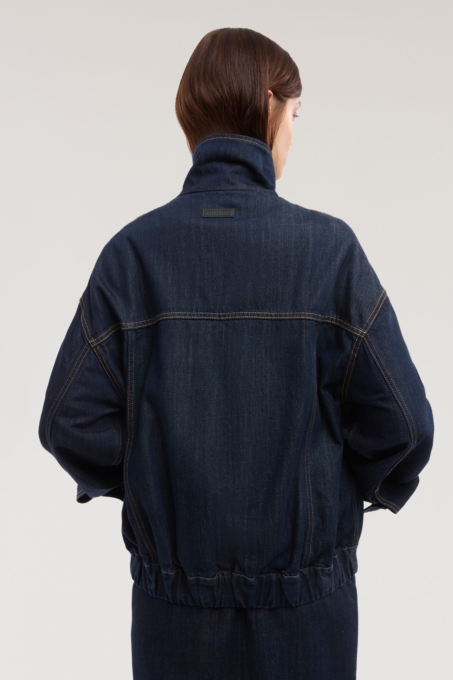 Giacca bomber in denim 3|dfe78e77991e75a53e807e7fd6f17f5b51224a2c2154de0104fd2b40227ce723