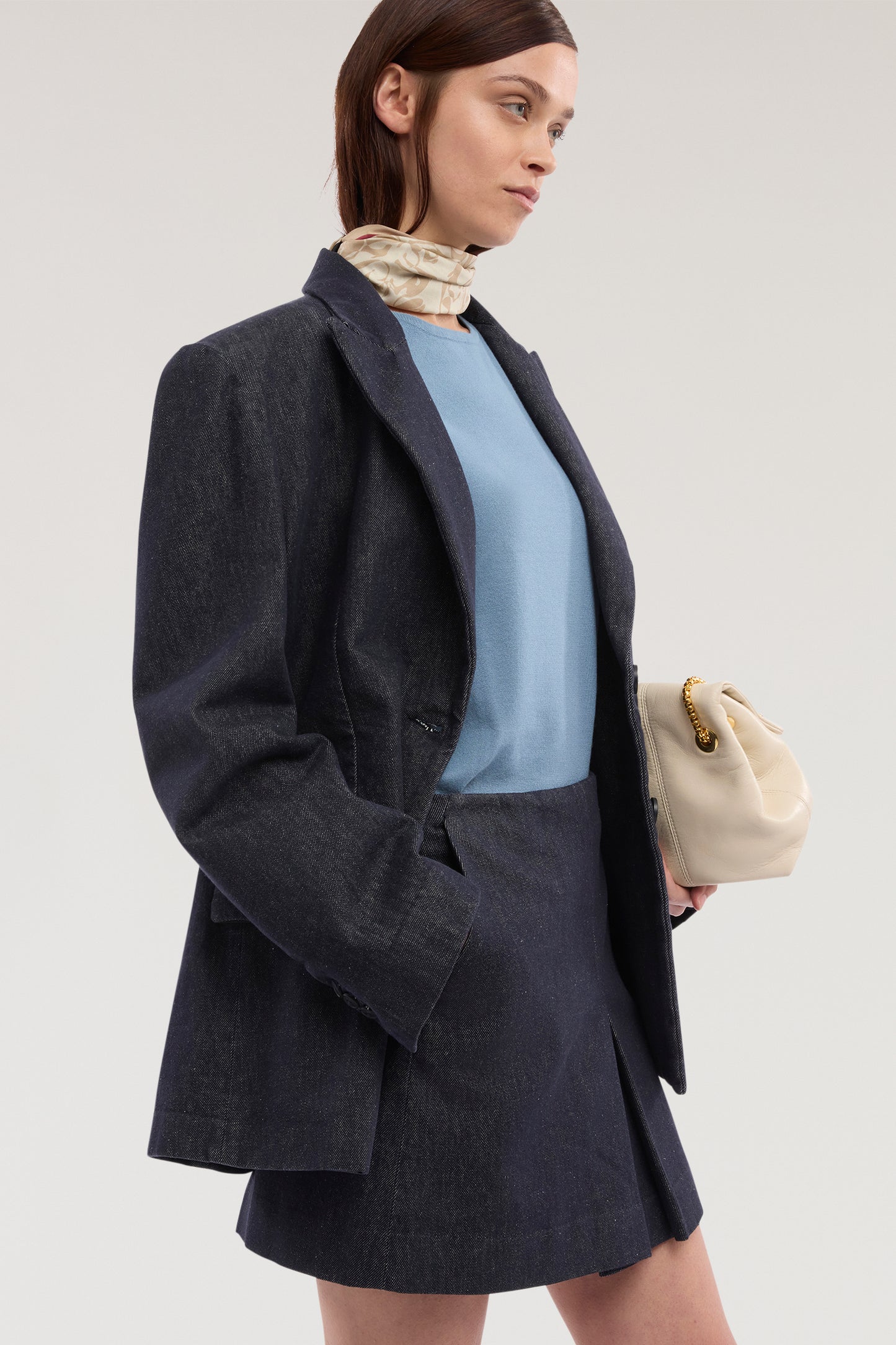 Blazer in denim reattivo 3|feaede04ffe46eb8741ab28c4410792026a30c6e18b3d2b5708fe7f48f494f49