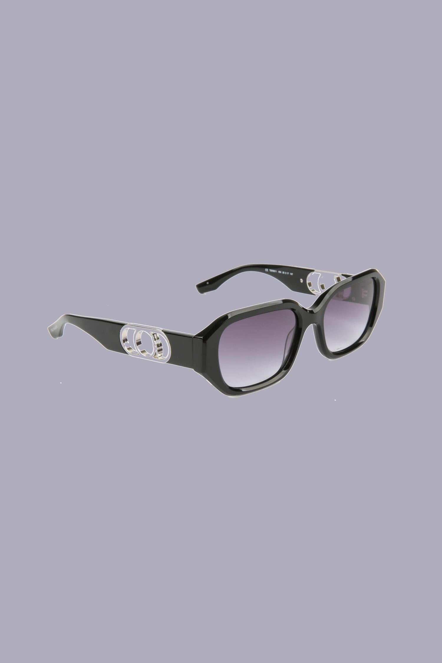 Occhiali da sole squadrati con logo 1|d4eb2b54cbb911c152fb5974a77f2a2485fb4868de6c249f785ef994a6aa997d