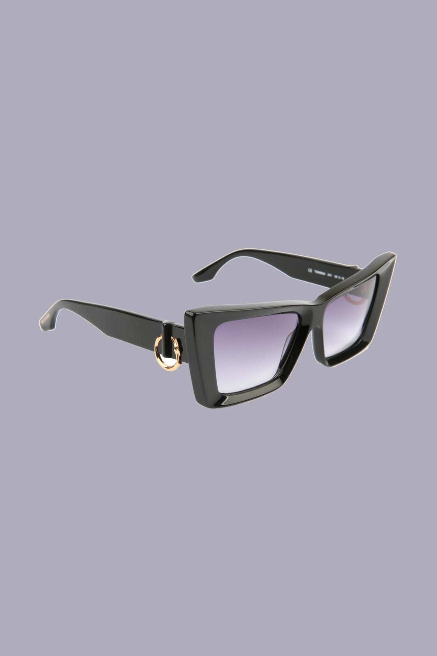 Occhiali da sole squadrati in acetato 1|233d8e6c0ff75e7016f72dbf449c66eec3c6bb0e45f7c99246c14e32e4a0b9b1