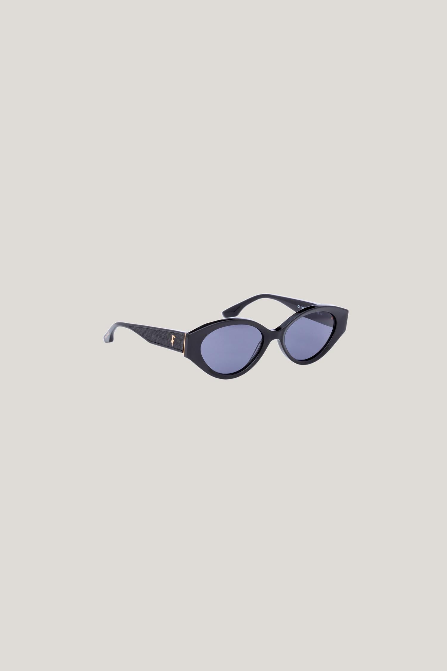 Occhiali da sole squadrati con logo 1|f05b1877b86f9d562d374761d4da3e92effd9373b485cfc704e392cca33bb58a