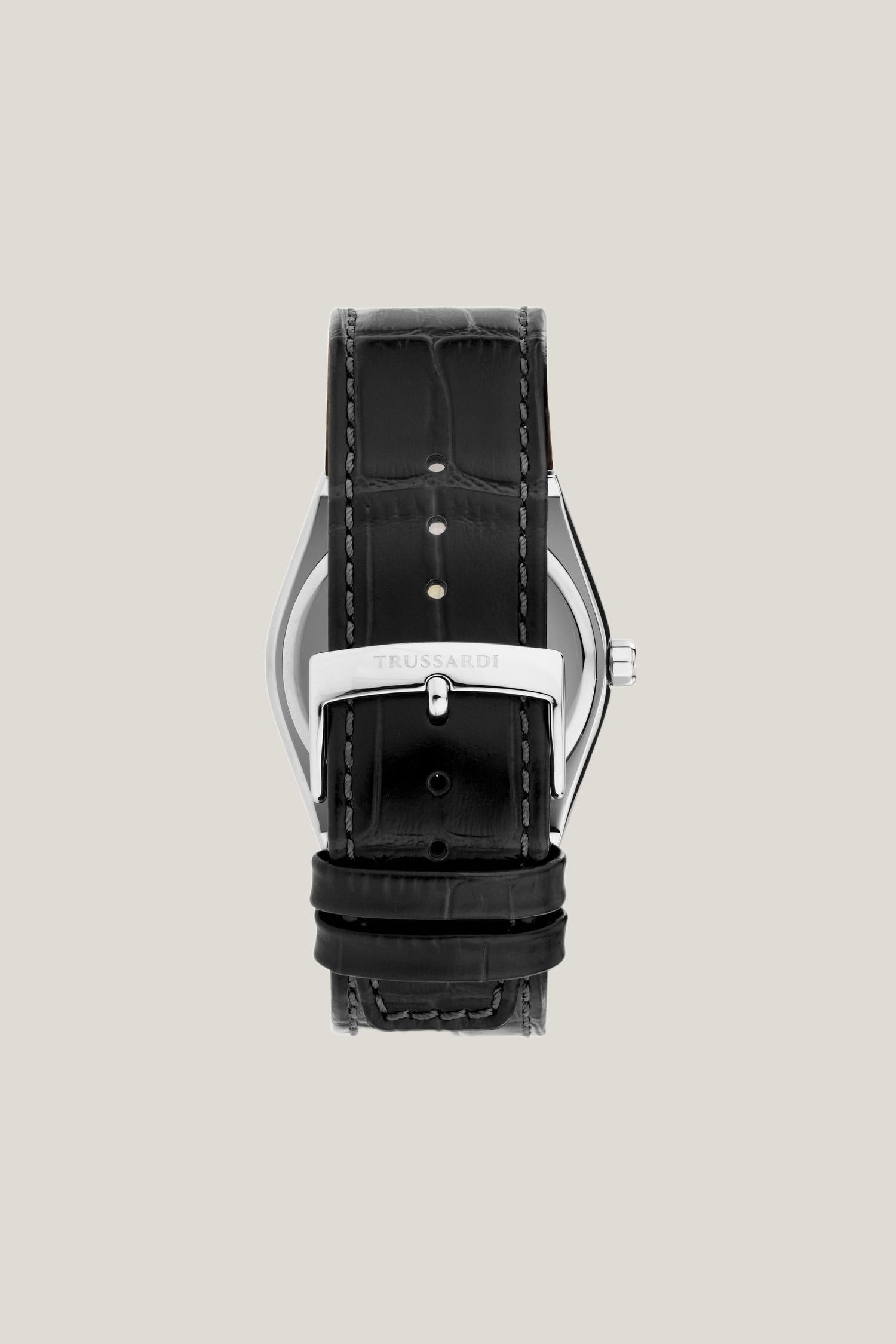 Orologio in acciaio e pelle 3|11cec62e9ac2e2913f6075380a052012a21e61755f472a0ba8aa1512fd43cdd6