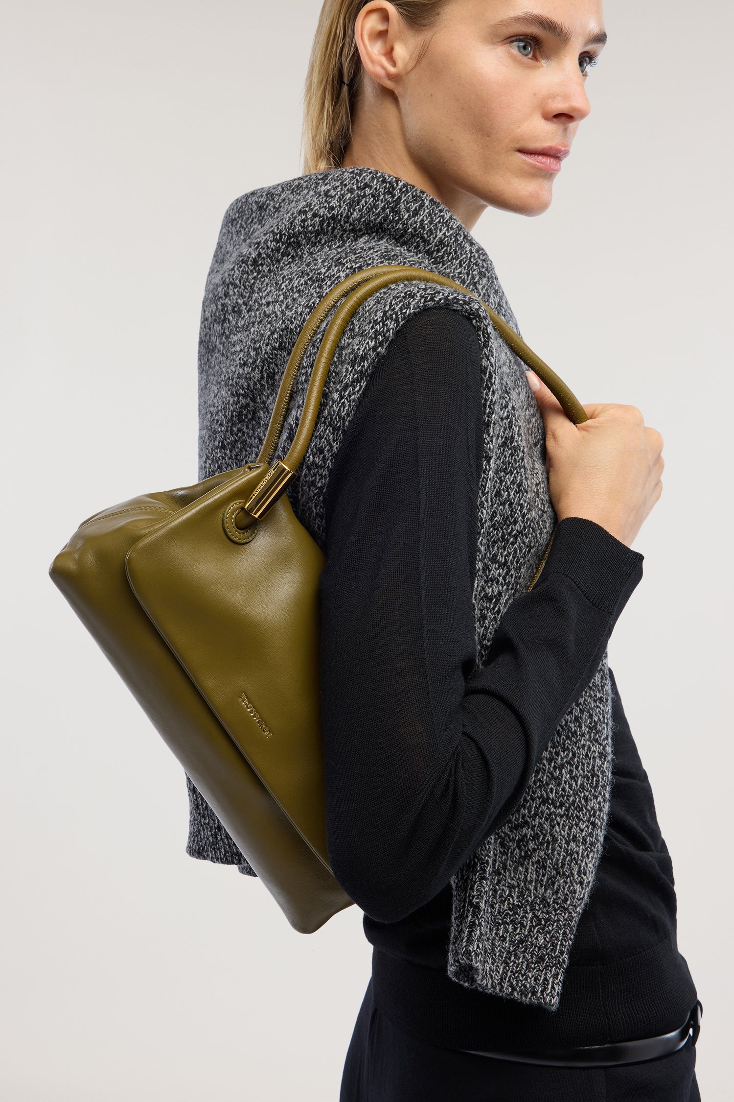 Borsa a tracolla Orbita media in nappa 5|836d7c60f3f3caa6f46279eca5590bf9d9ac4420c73e053ad0805d61bfe77f54