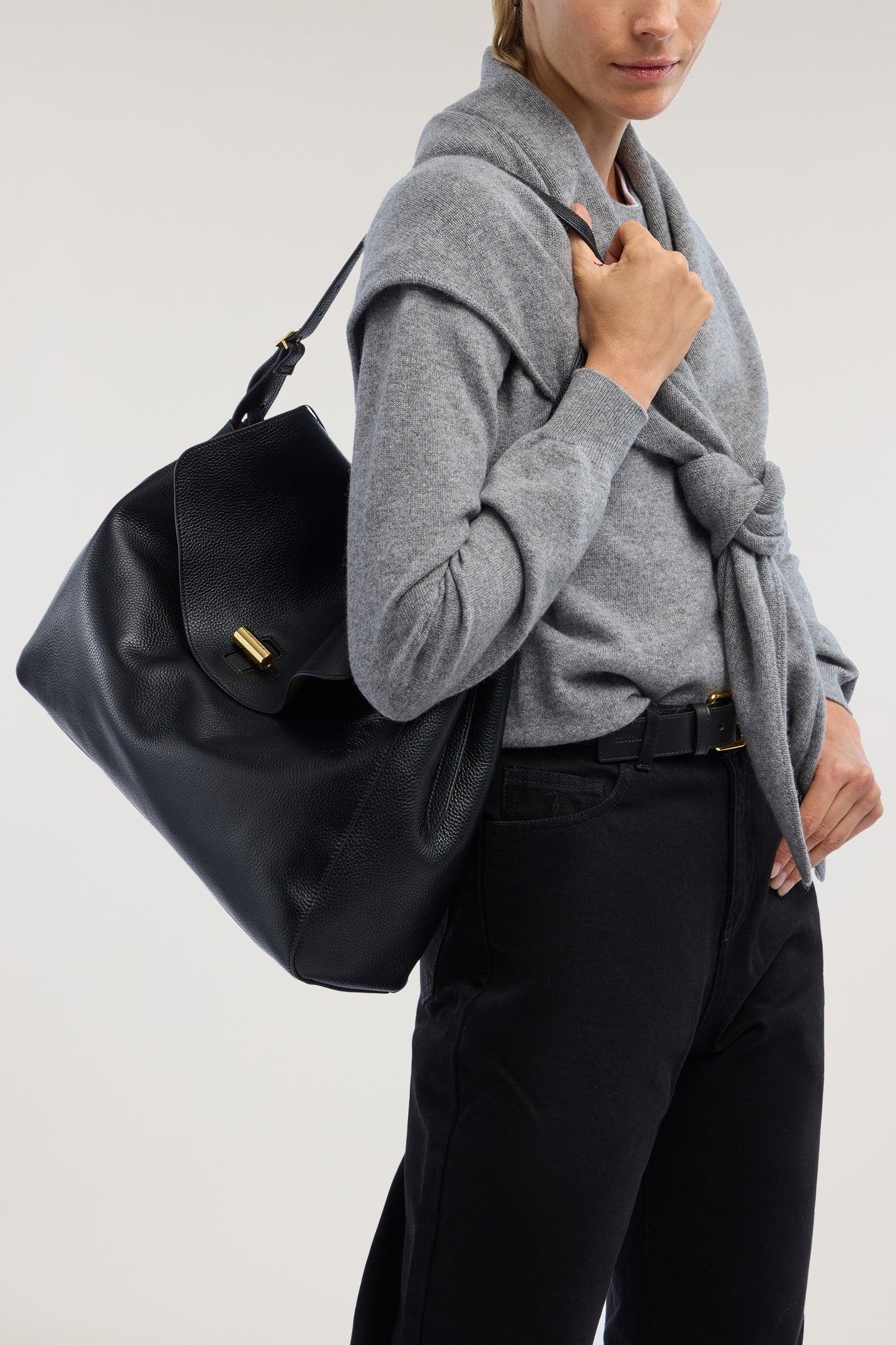 Borsa a tracolla in pelle Large 2|6773c75ca20da68615e595204a597a46678e6b34efd90633d00877117498eee9