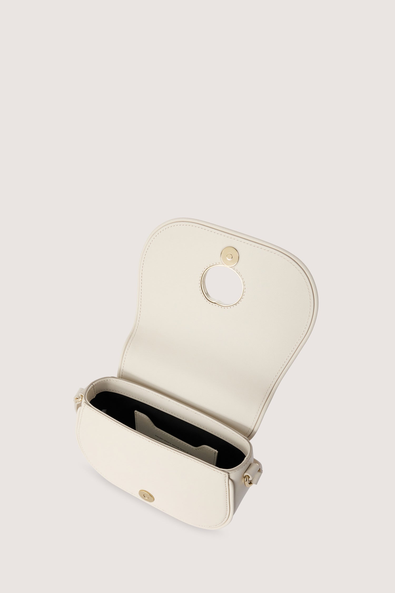 Borsa a tracolla Iggy piccola in pelle 3|565054bc067d5921c5cfc24ba6f905e2f2136e3ec7908871f3ec0d97bd37e1a4