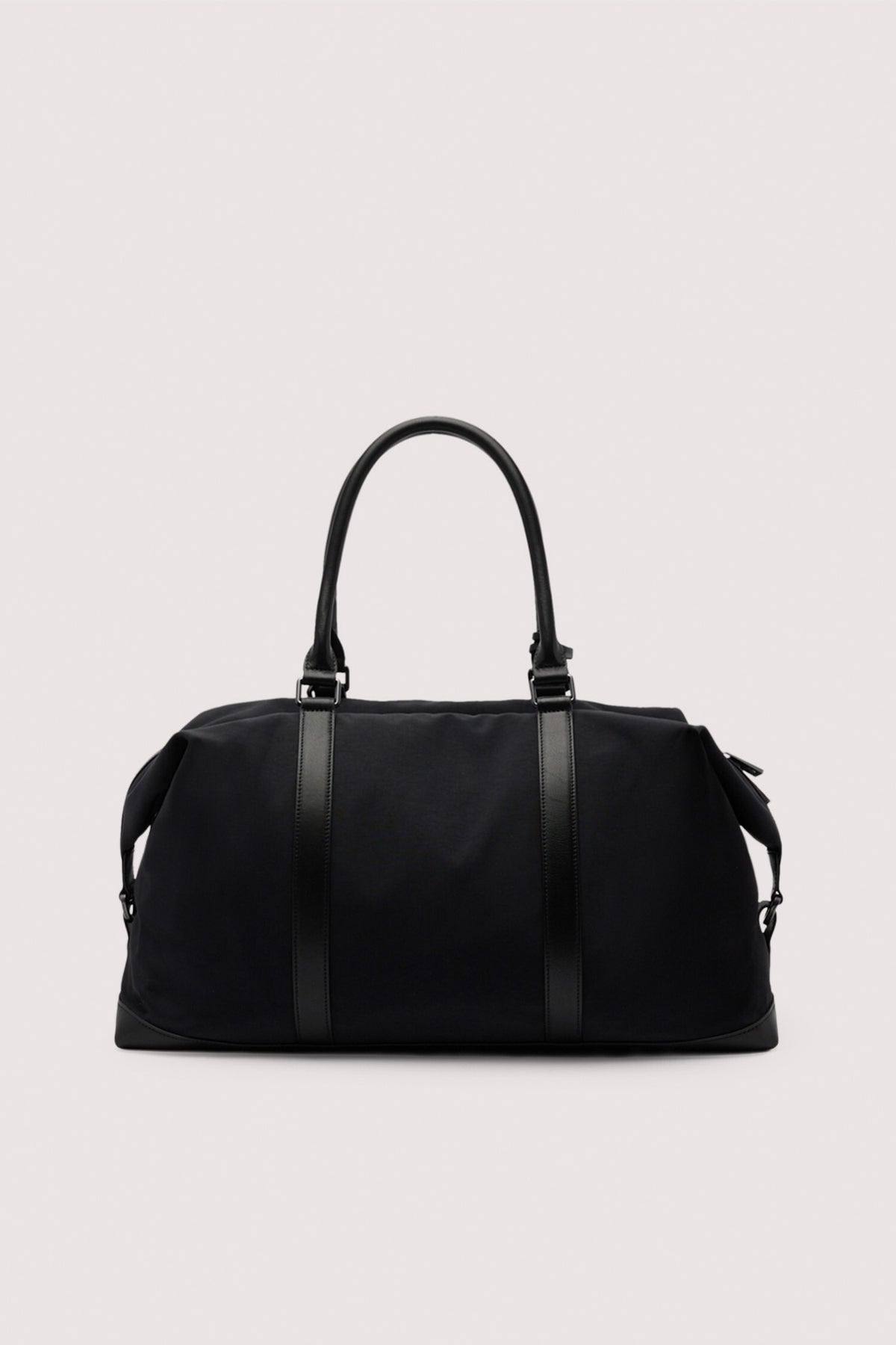 Borsone Travel in nylon e pelle 9|9d3231eaafdf776414b91942da674b67d917f411e8bed82c2dccbd6f1dd5886f
