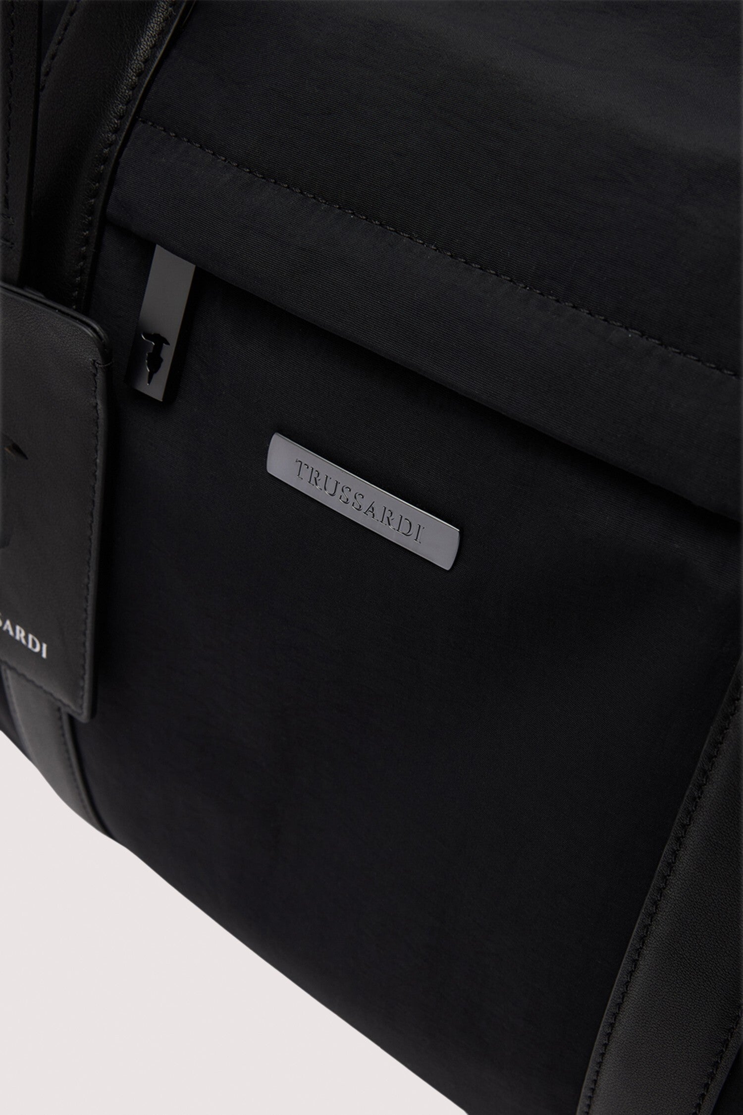 Borsone Travel in nylon e pelle 2|f3c5166796d9eafc14342ef8a229a6e5a1bb2551fad15f72ca2881764f4c8678