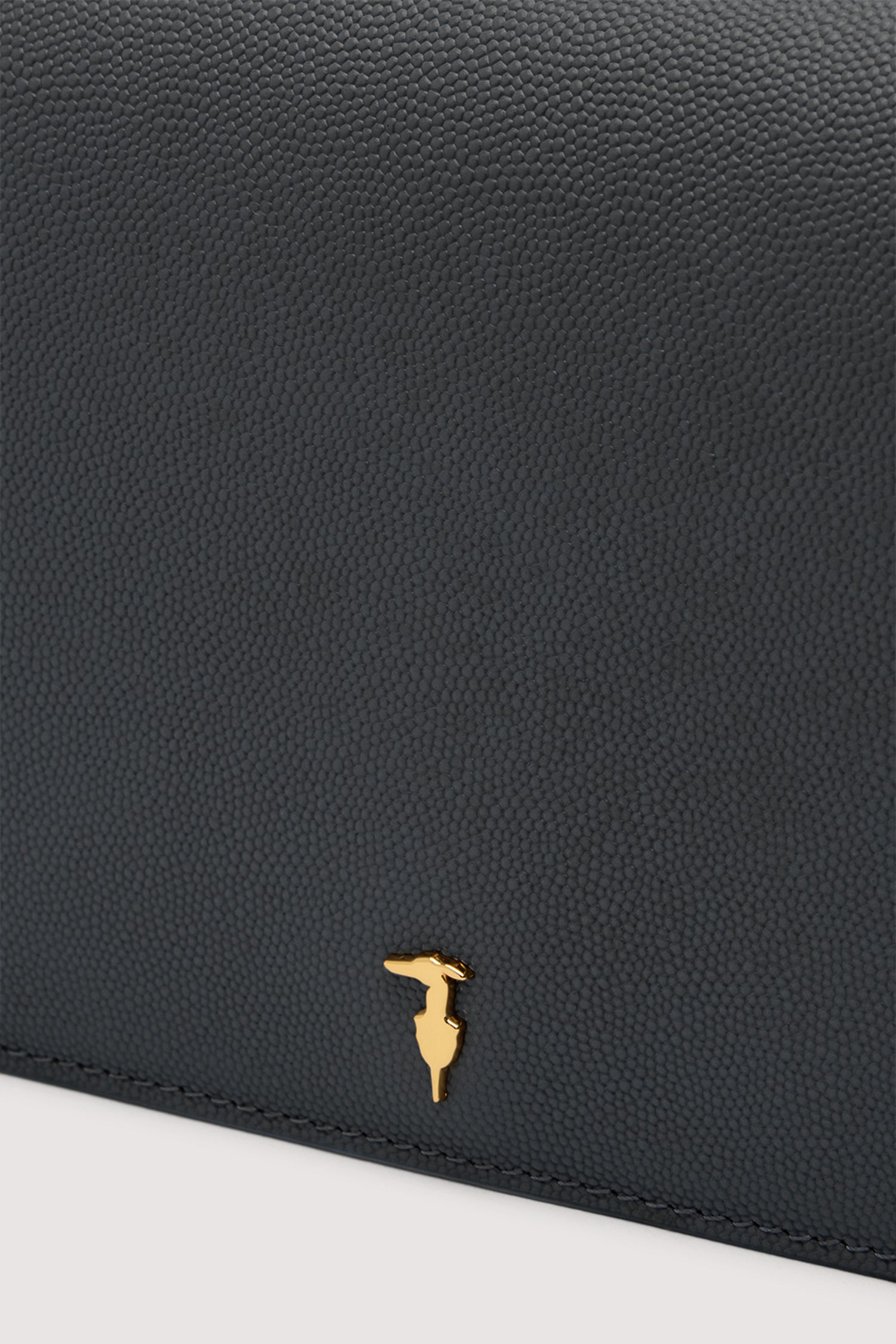 Borsa a tracolla Cameo con patta in pelle 3|bfe0591990cb9f0f0c28b45ed16b50add54e9726cab5d1c6df08bc848b0f9bc6