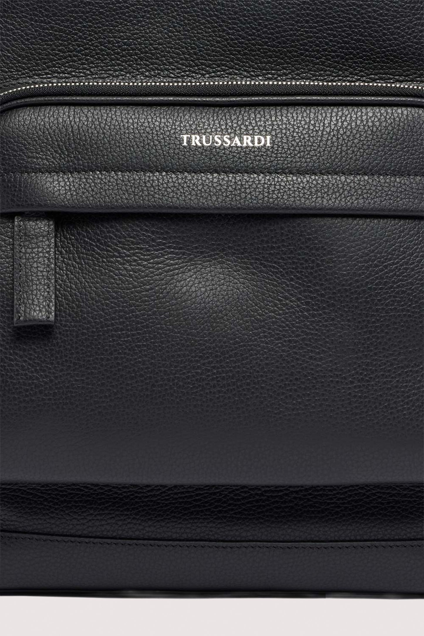 Zaino office in pelle martellata 4|6bb7eca96d268c23c8031a97577dc1bd85bb43c2510b3515efd8a8f408a15ad0