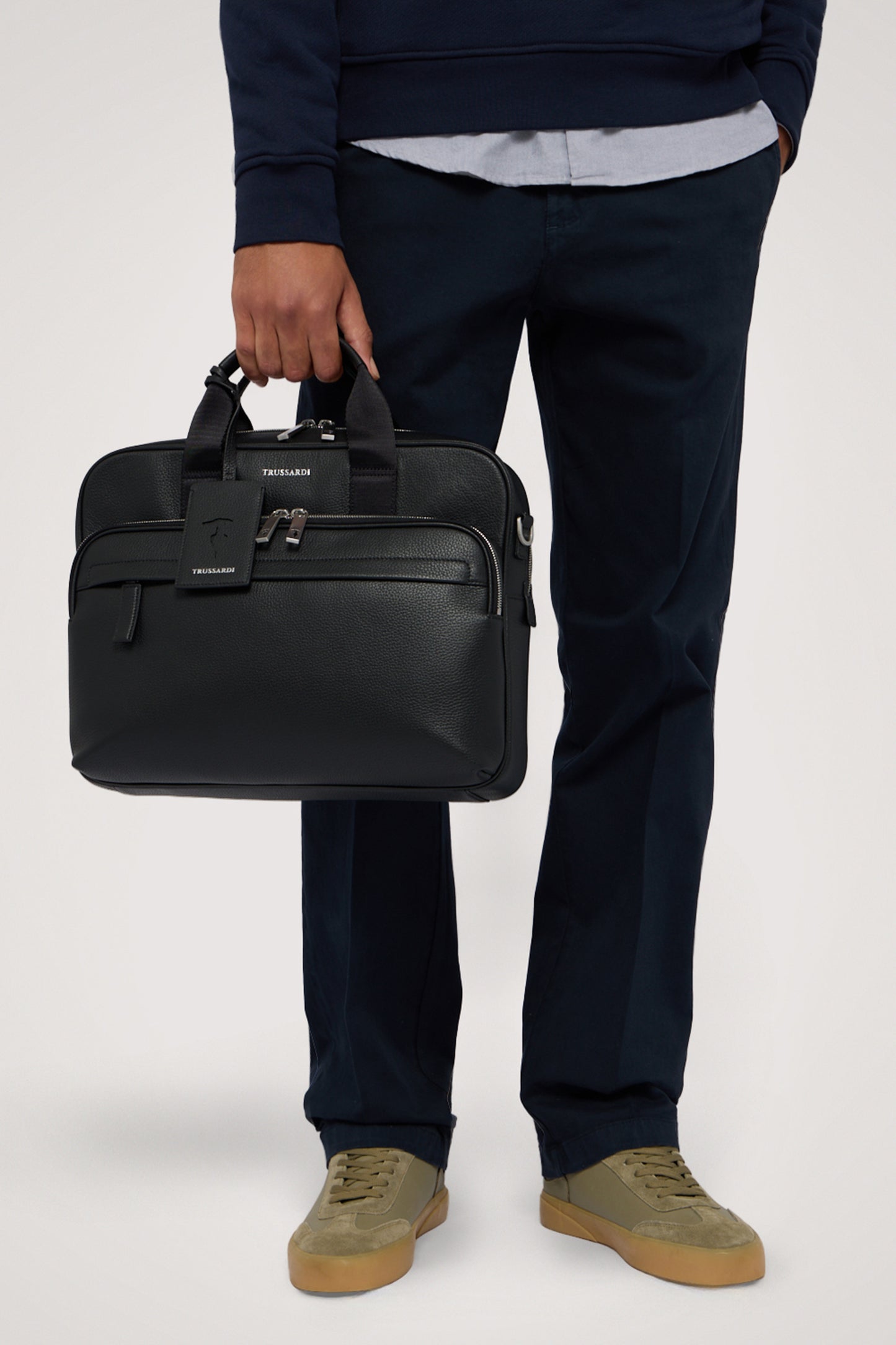 Briefcase Office in pelle martellata 5|68e2e5c9831b72b797bc9513ff5f825962cdf6238058f9fe4dc94a4ab884839d