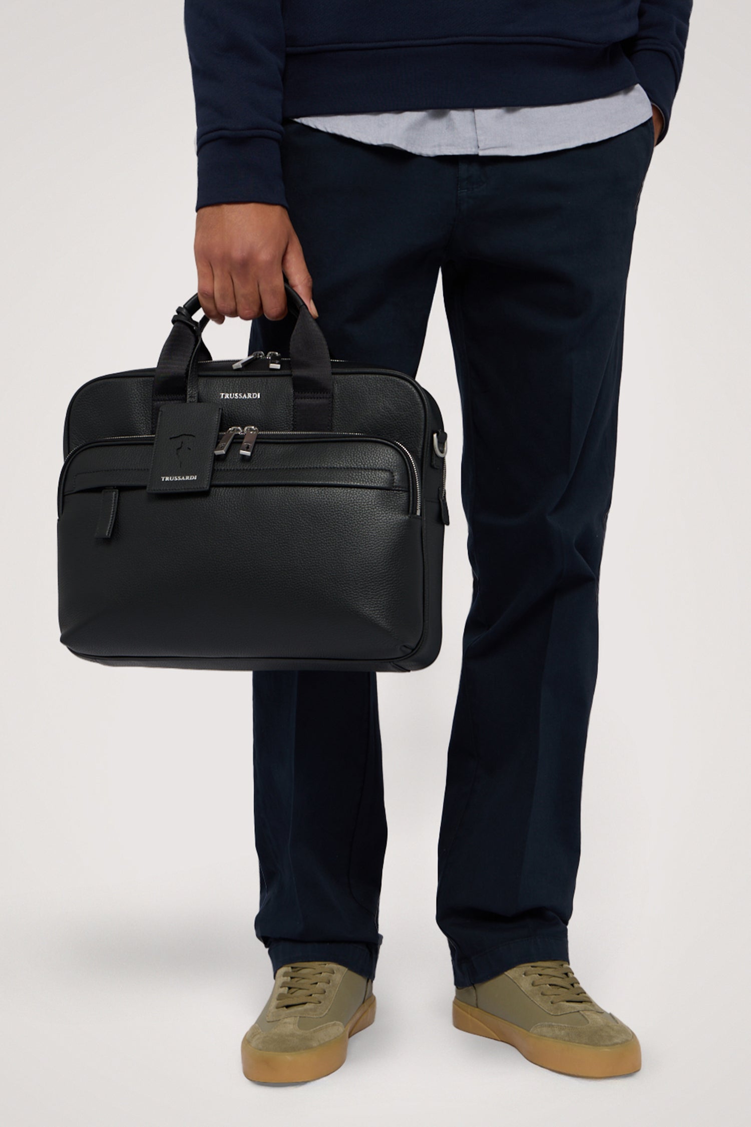 Briefcase Office in pelle martellata 5|68e2e5c9831b72b797bc9513ff5f825962cdf6238058f9fe4dc94a4ab884839d