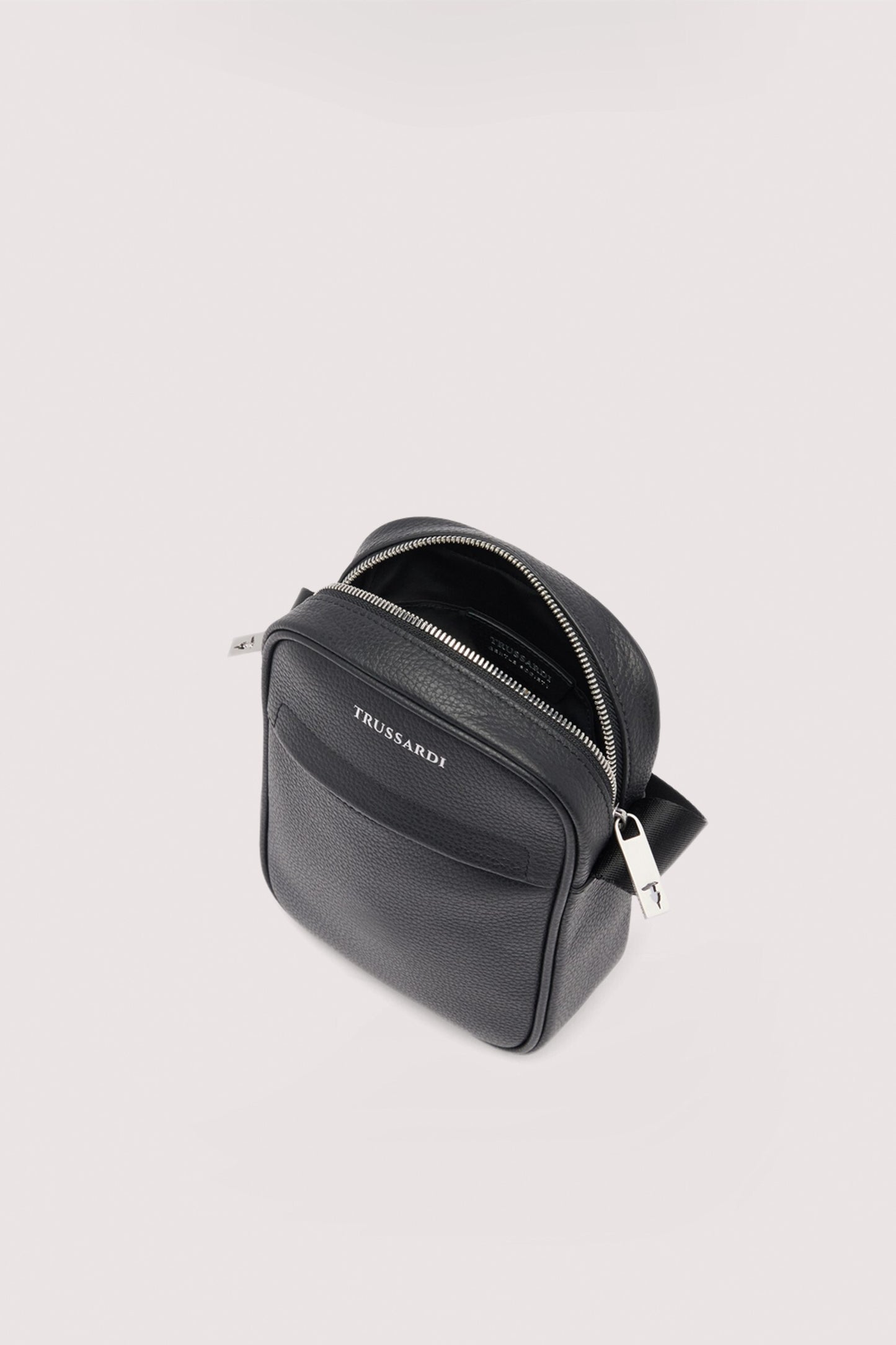 Borsa reporter piccola Office in pelle martellata 2|8ab29960340aa8addc4bbe5564455b2df2a00c6f93d3f6b0e6fe93e31ce9f8f4