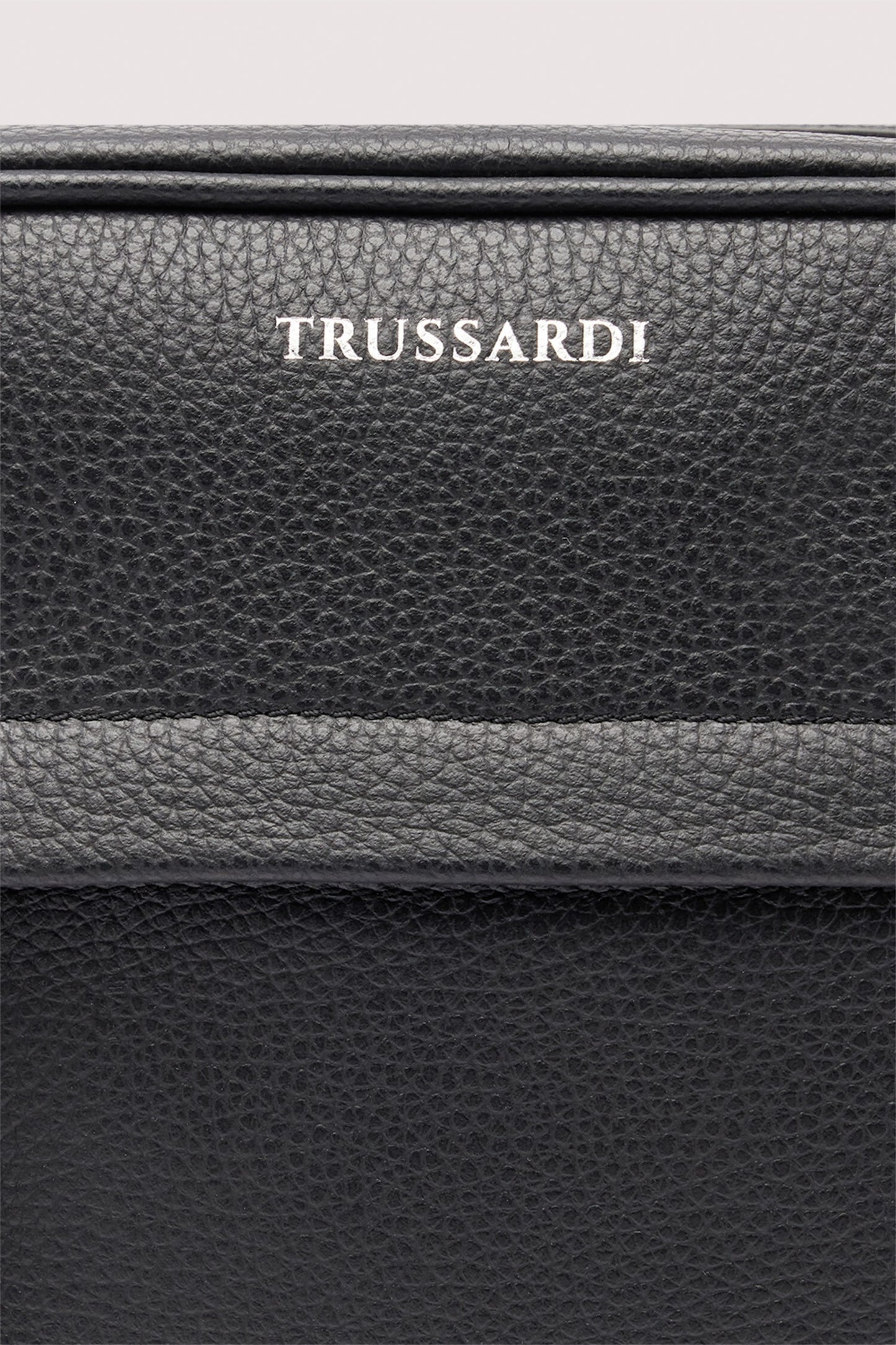 Borsa reporter Office media in pelle martellata 4|0df33f8e588ac4c5342c6c3c949e499d270718fabcda80c9c4402fc5a80a4b11