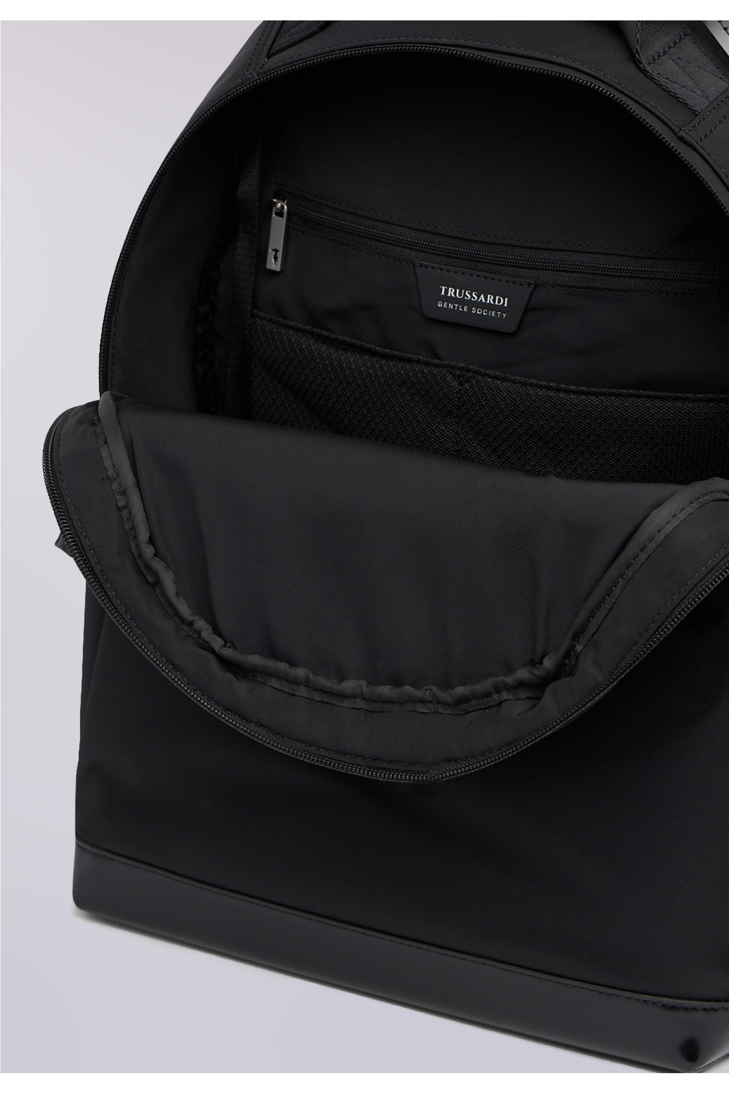 Zaino Travel in nylon e pelle 4|5642dbe15a99edcc814c0aadbea949ec1975f763639d5f7db543c1e8ee8da591