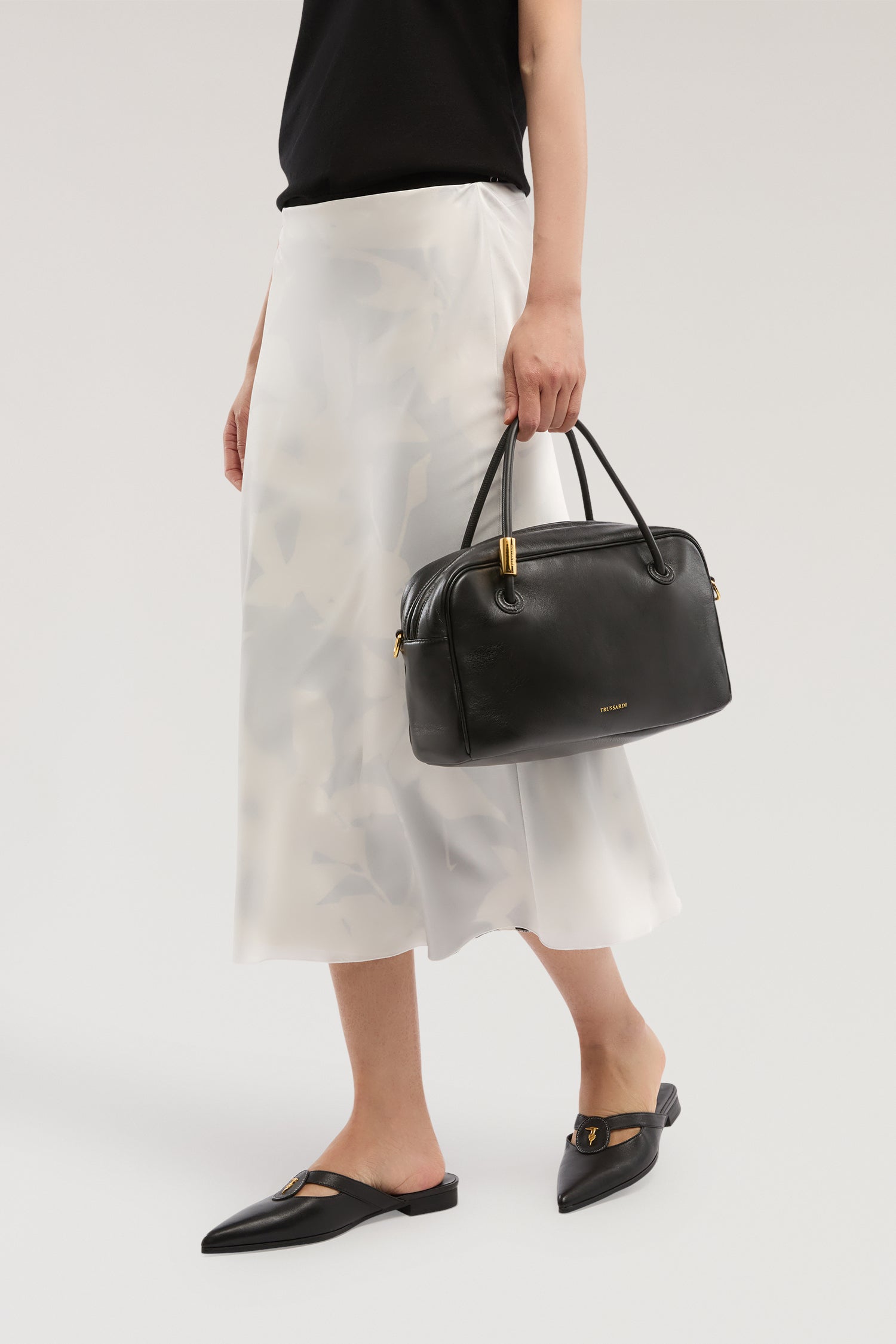 Borsa Orbita bauletto in nappa 2|025486da62f00df1a50f58e5d7748a91444a43ea9159e86441bf4ddc78524362