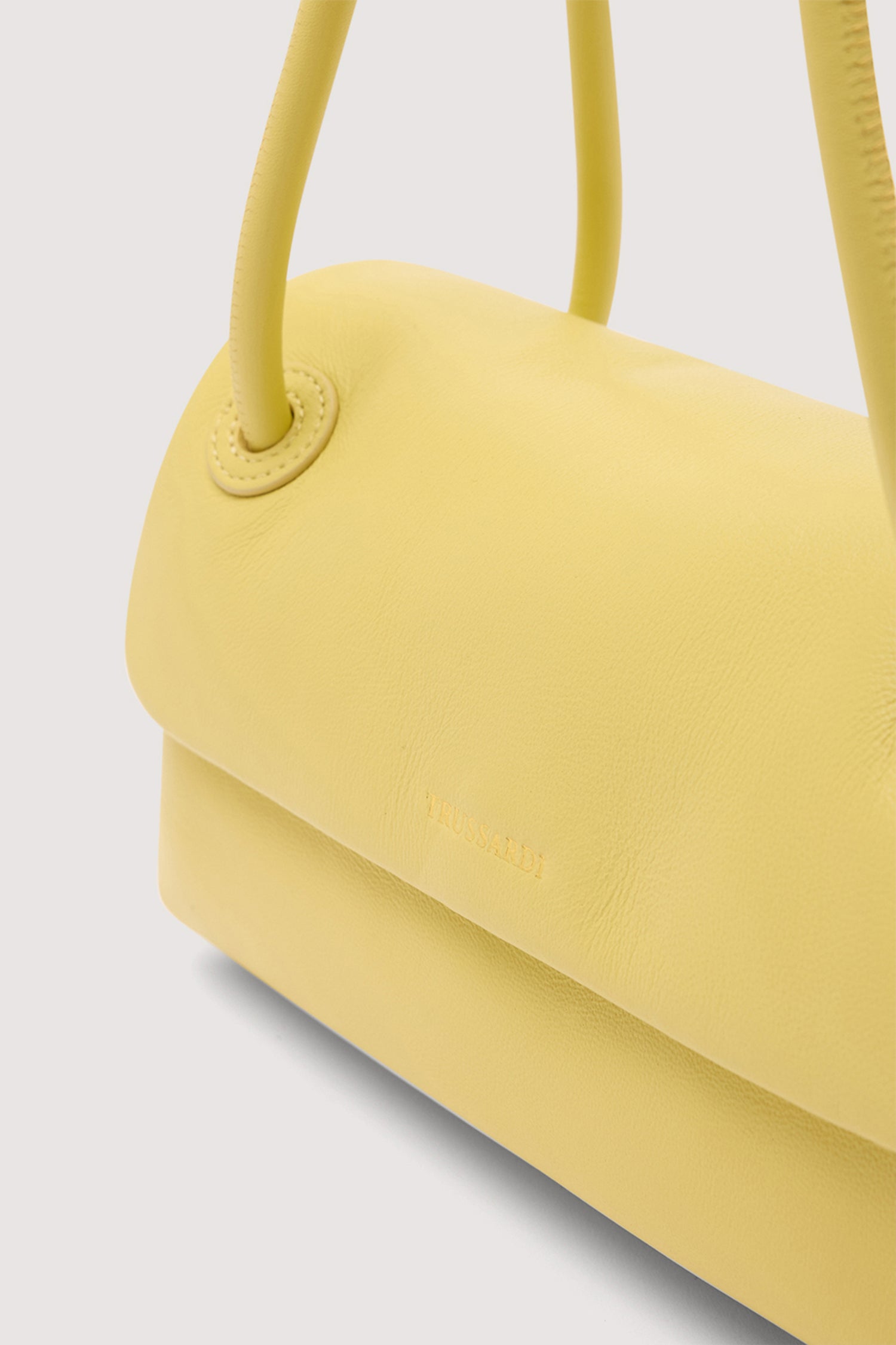 Borsa a tracolla Orbita mini in nappa 3|53b69013583446bf5758b4bb7761866297affcb283f3e09845ad5ff18fc6d2a0