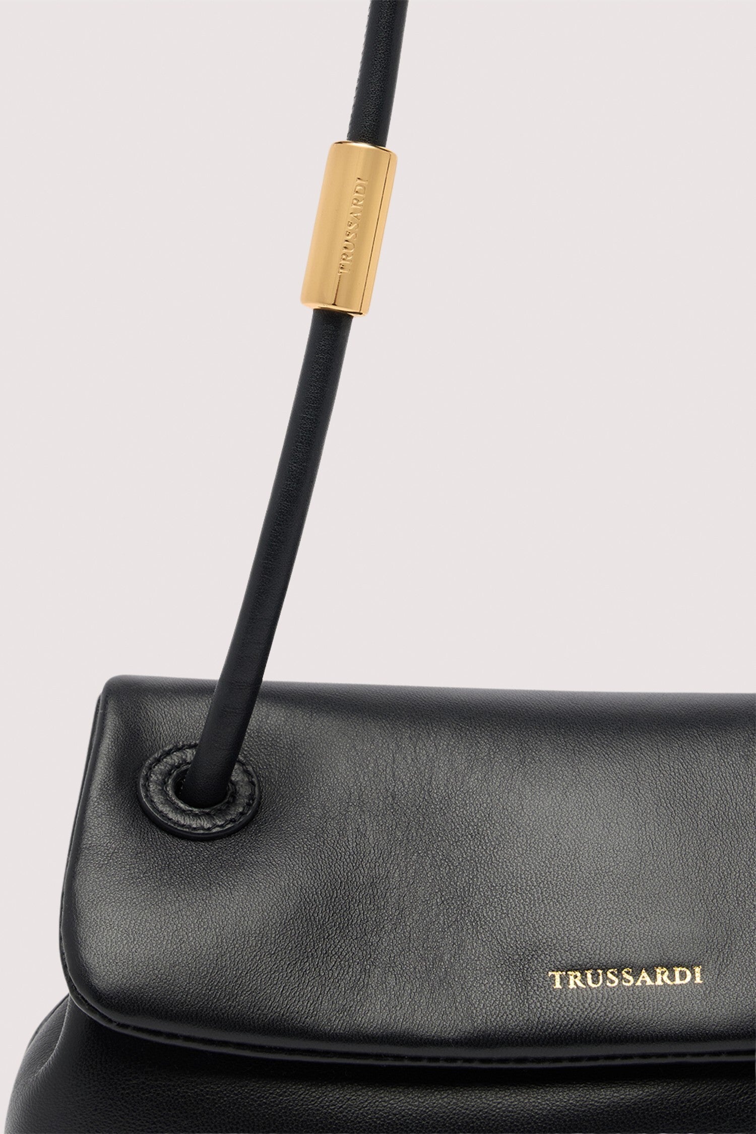 Borsa a tracolla Orbita mini in nappa 3|b3d55f7492222e82de7206bd83e3adfa2a57e20b3c0ab9c83776fef83b6b41a3