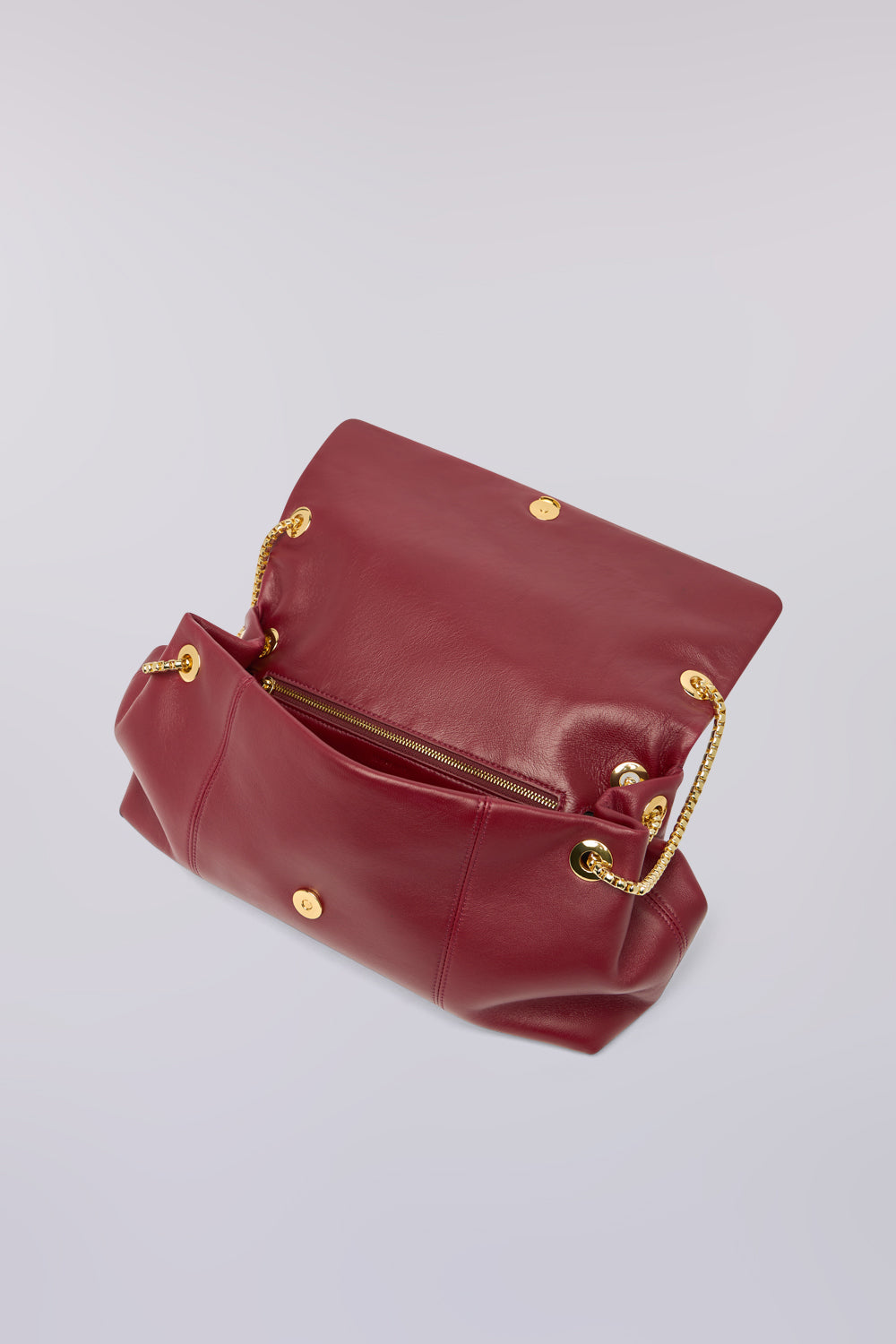 Borsa a tracolla Orbita media in nappa con catena 2|840430fec404a46505a9d8696a49d6d6fb9270b98b569fb32858d457c65ebb4d