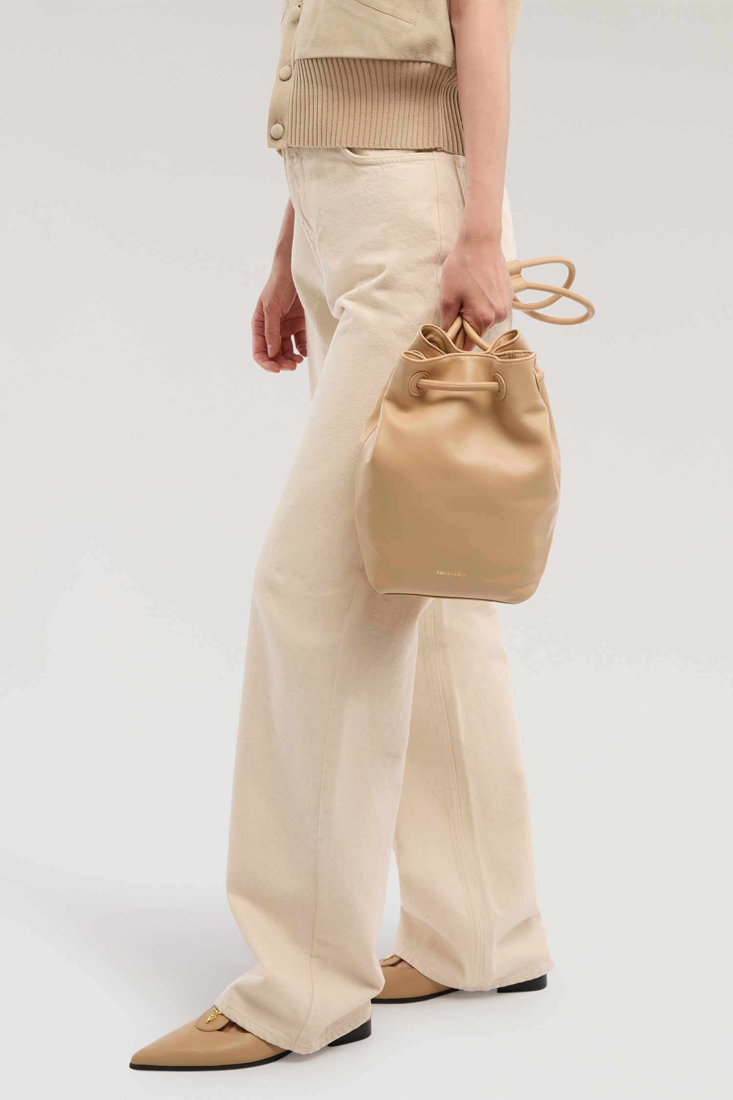 Borsa Orbita in nappa 4|00a178d866e25d4b692f31b3dfea0b0174a55e3ff8a08fabc3daa3e85e719c6f