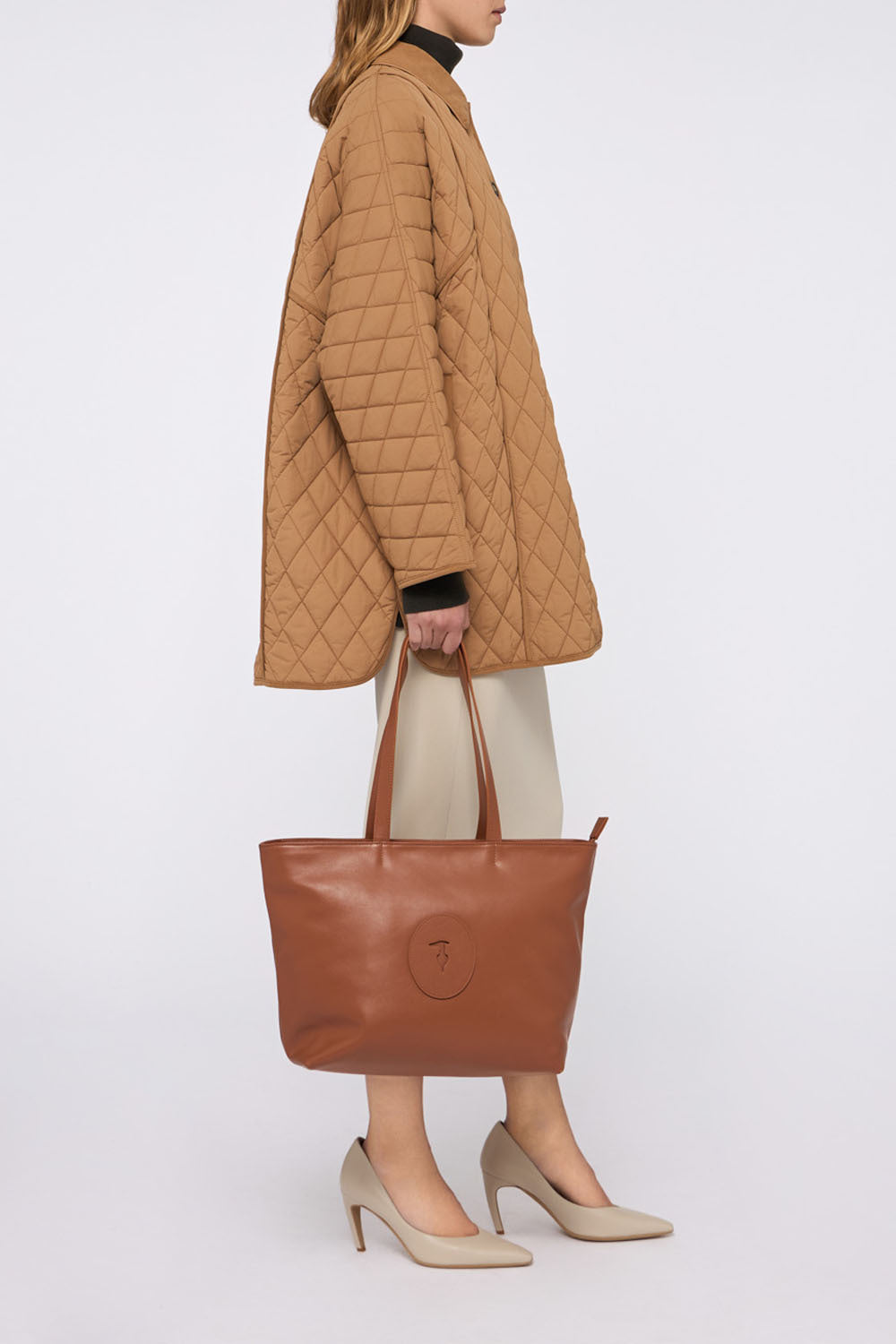 Borsa a spalla Society in pelle 4|f9c24bfcbda2db2141b14e8f3da02e3a13f63b5ce85b7c2796d6526d1ede039f