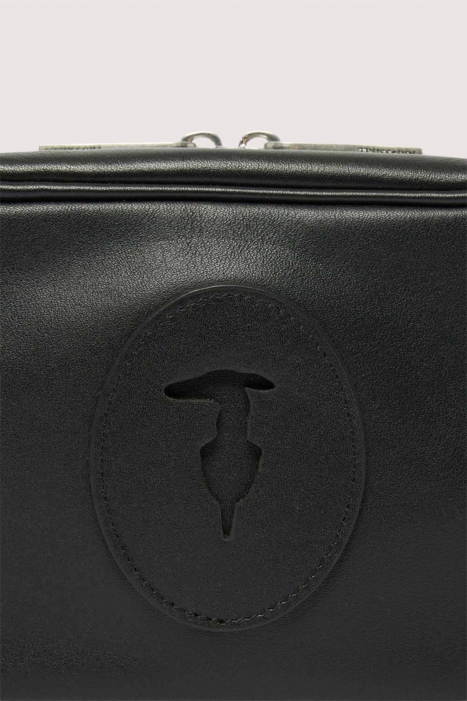 Borsa Society camera bag in pelle 3|110e52ca0cf6437feb0f664773e9318f9d21152e4ef9521171f54d7c55e37638