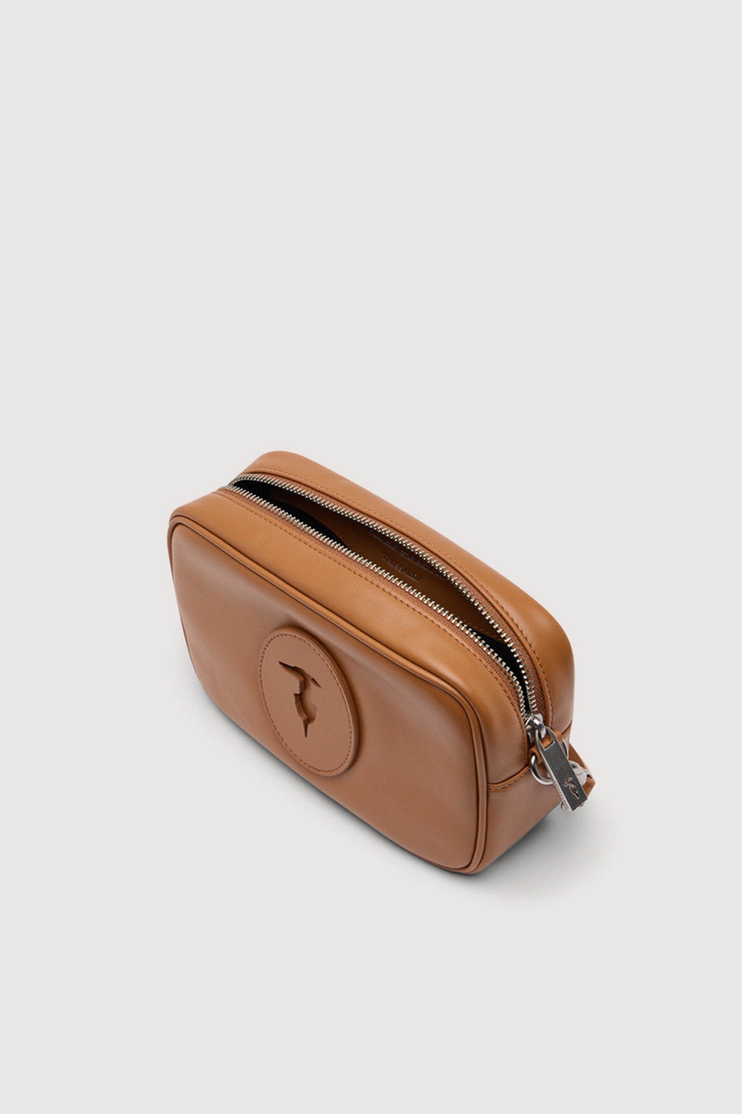 Borsa Society camera bag in pelle 2|81fa70729384062312e8ba3bd03ba770423360eb16ae85986b942d5cd404d1e4