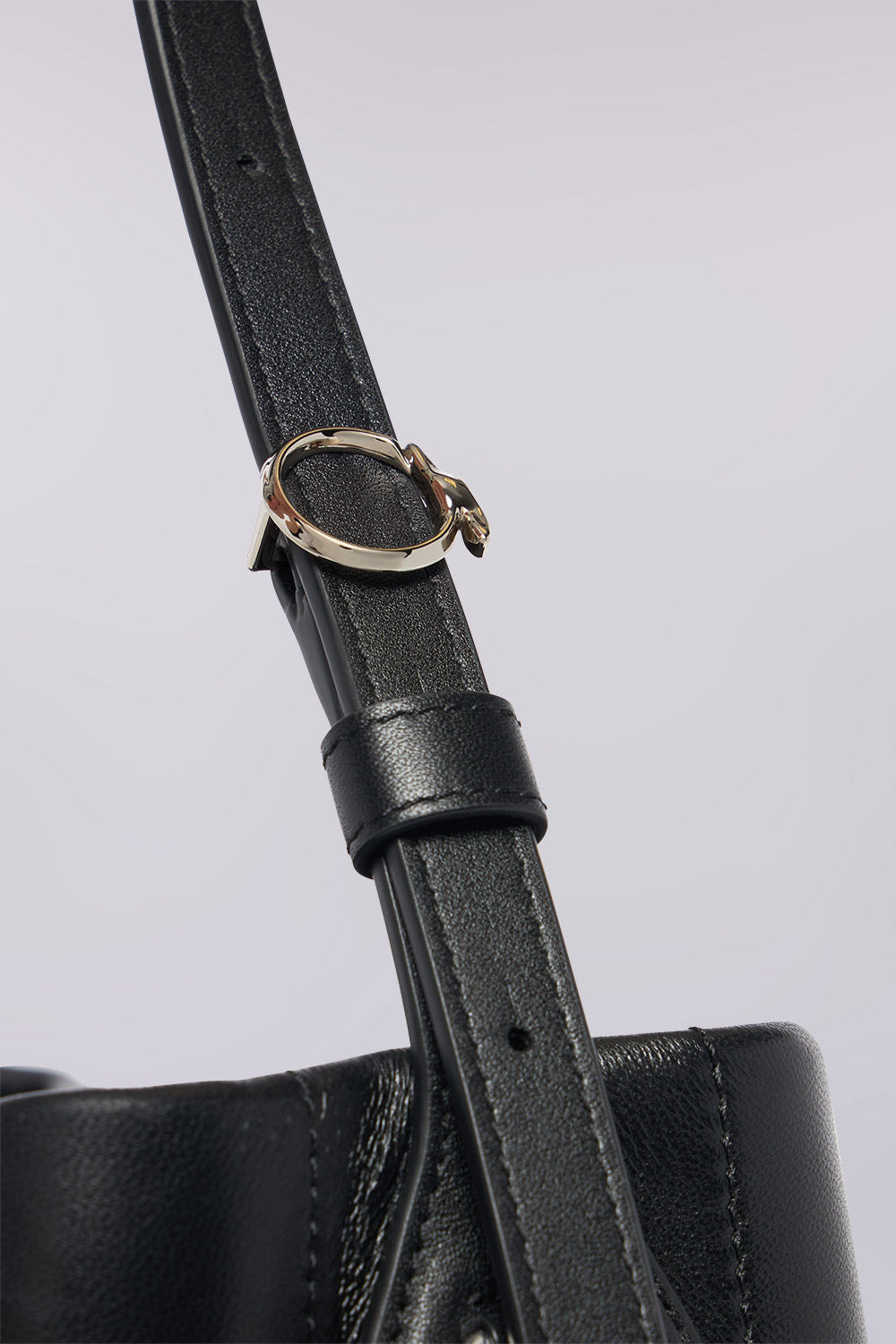 Borsa hobo Gentle large in nappa 3|ea29e734e252288c7c4ca4af521a644356f606e9569bec9d364d3e65337aca9a