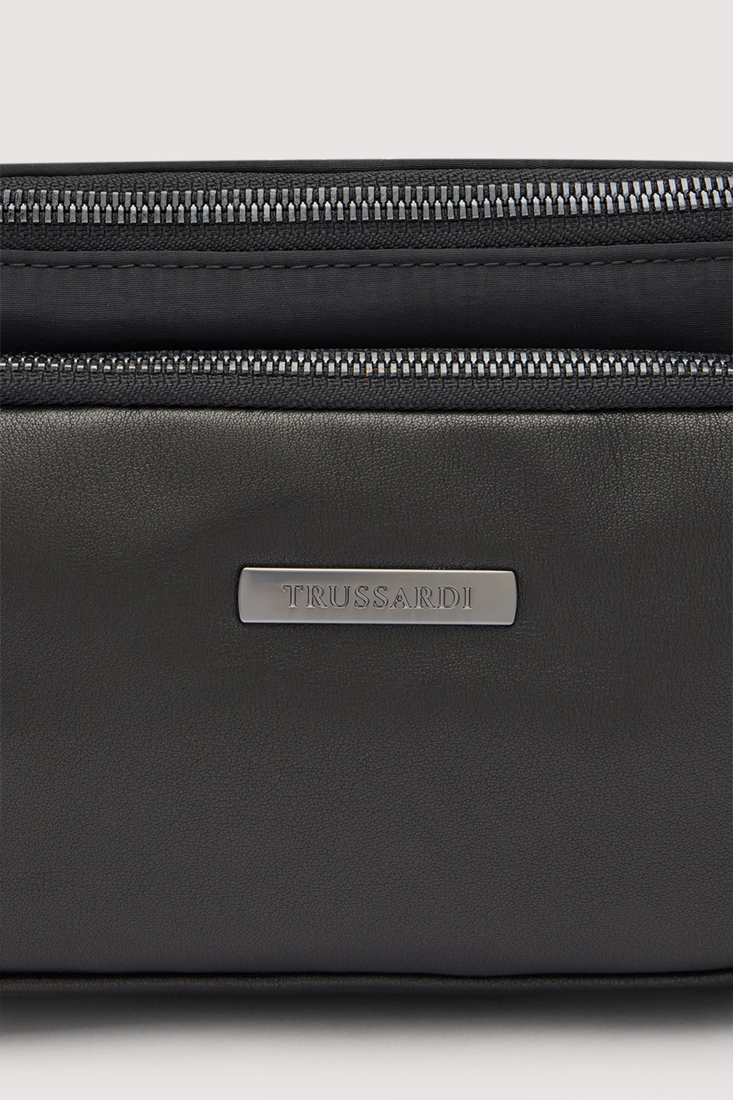 Marsupio Travel in nylon e pelle 4|70205eb0fd77ebadc730e0d9bb3d8bcf836b2c3600c9db4a7e407c6697358d82