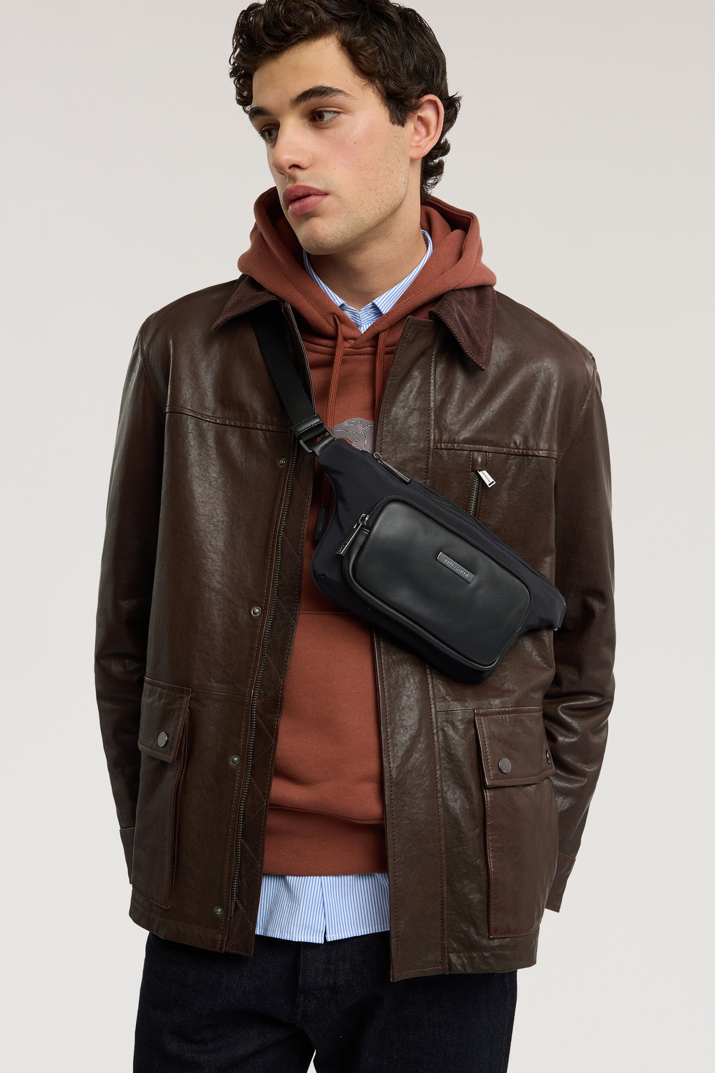 Marsupio Travel in nylon e pelle 2|33f68bf4722b1aa1303f1a953de56e81e7cbd0cd9051dccbc0cedf756ed508e9