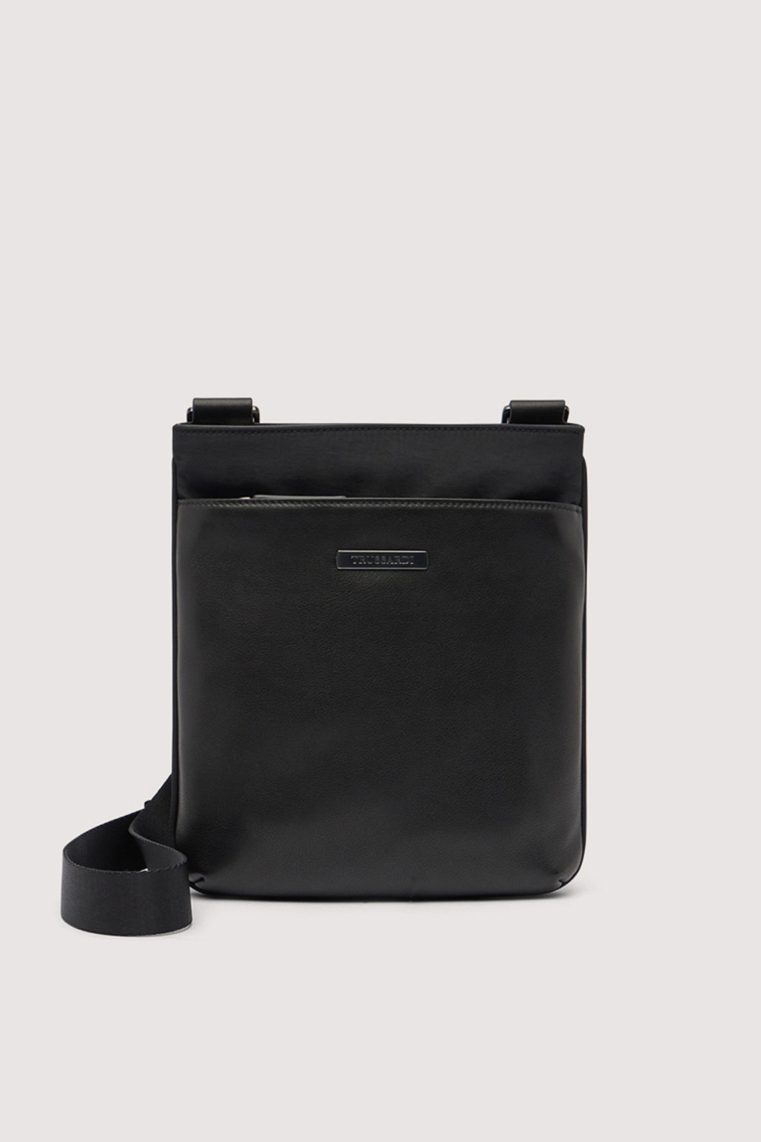 Borsa reporter Travel media in nylon e pelle 1|f85410119cf7f65333ced31c574d279b5c7685879b1996b029d30369310bb77f