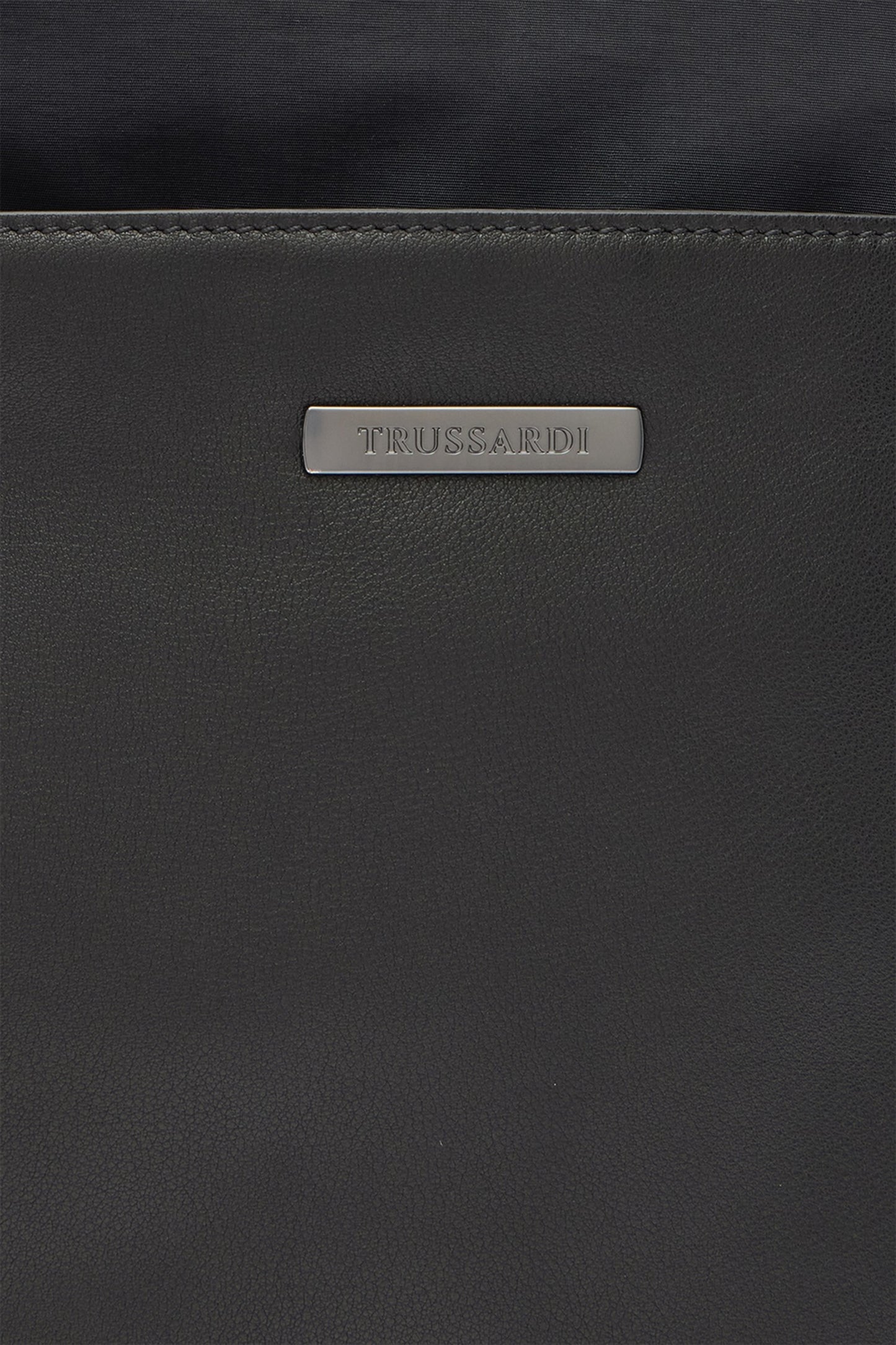 Borsa reporter Travel media in nylon e pelle 3|be7337b3351e3e5a9bfdf4be3c536511d2ef8b83e778a480de2ae1f442fe4dda