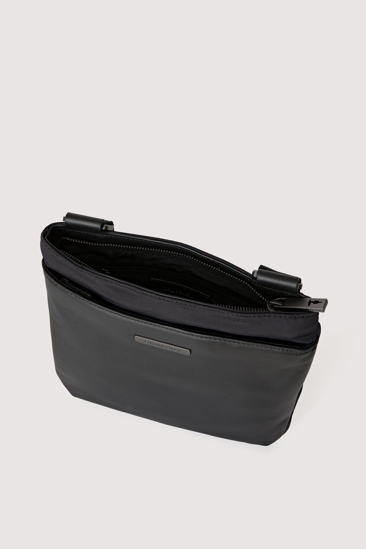 Borsa reporter Travel media in nylon e pelle 3|8d1149b03c58477486fde336b0f18887c93bb31aca65963e08774ffa265fc2fb