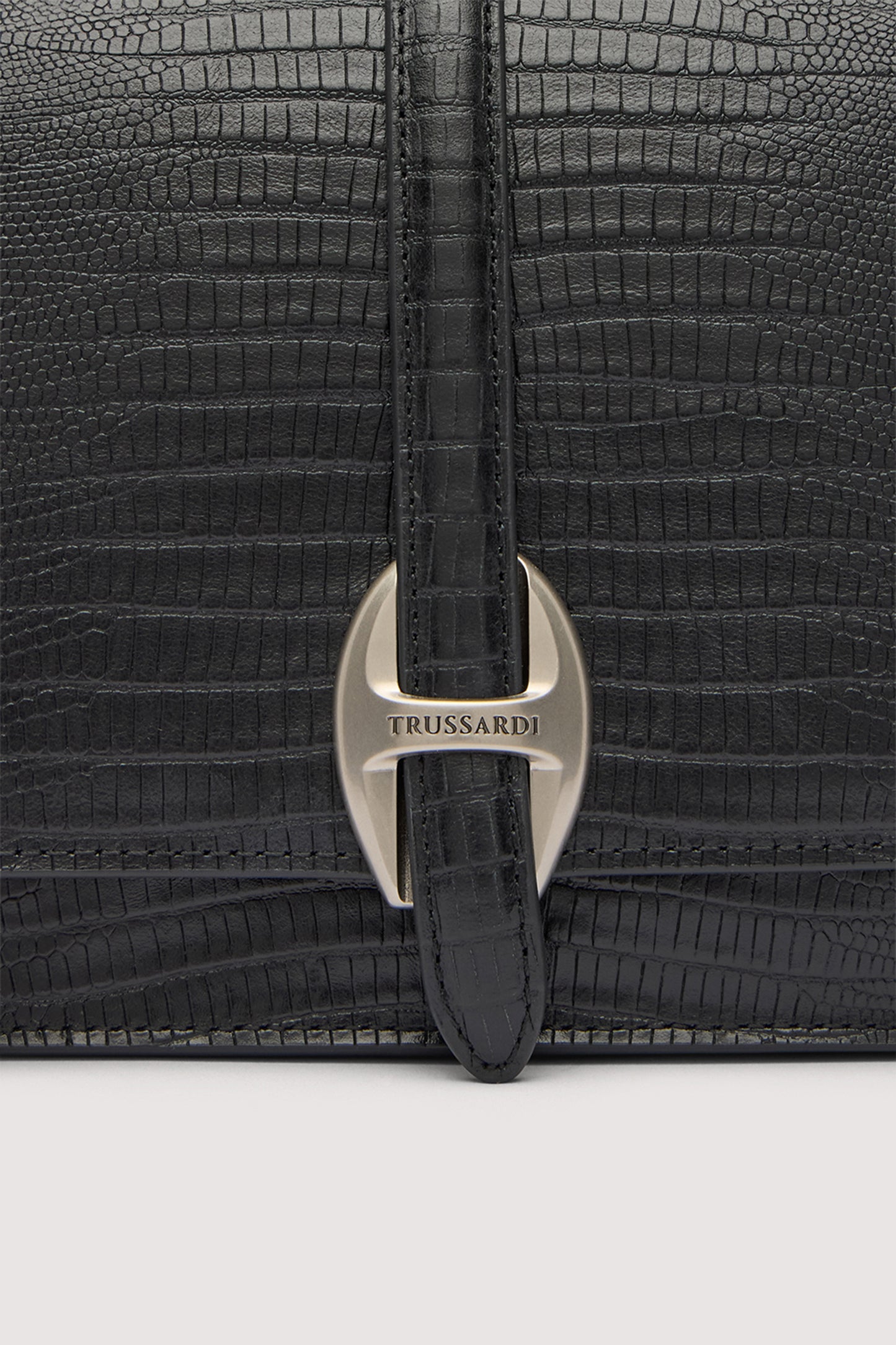 Borsa a spalla Velaria in pelle stampa rettile 4|4f1c9a47c9038916cf3ff55936504bbb2266e16bc70e58786d347a16b462dde9