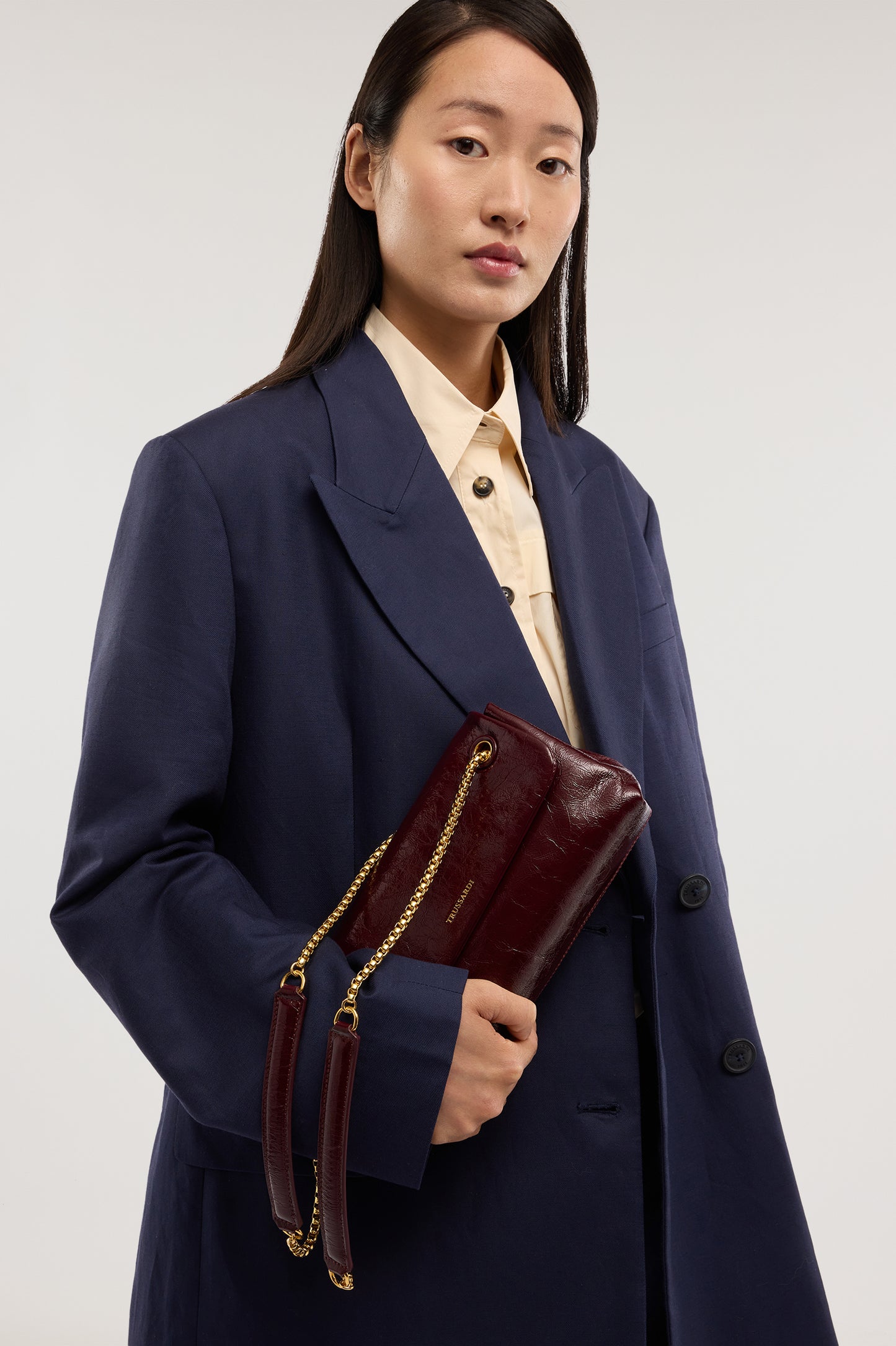 Borsa a tracolla Orbita mini con catena in pelle 9|1554e8b72c54571f44d3b80abc55330d154d03b779a5630c10aa412909e2ac4c