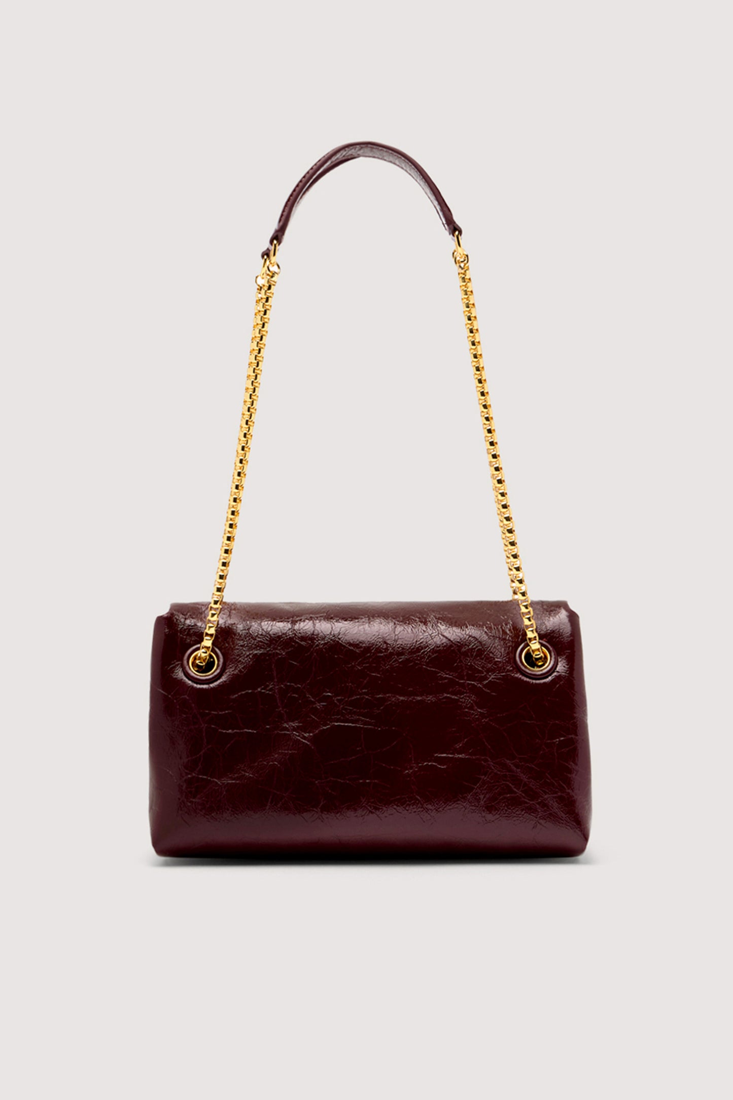 Borsa a tracolla Orbita mini con catena in pelle cracklé 4|4d2584670fe604d202a46e3ed249e02afdfe1d4866f819f3c63589f3fd385cf0