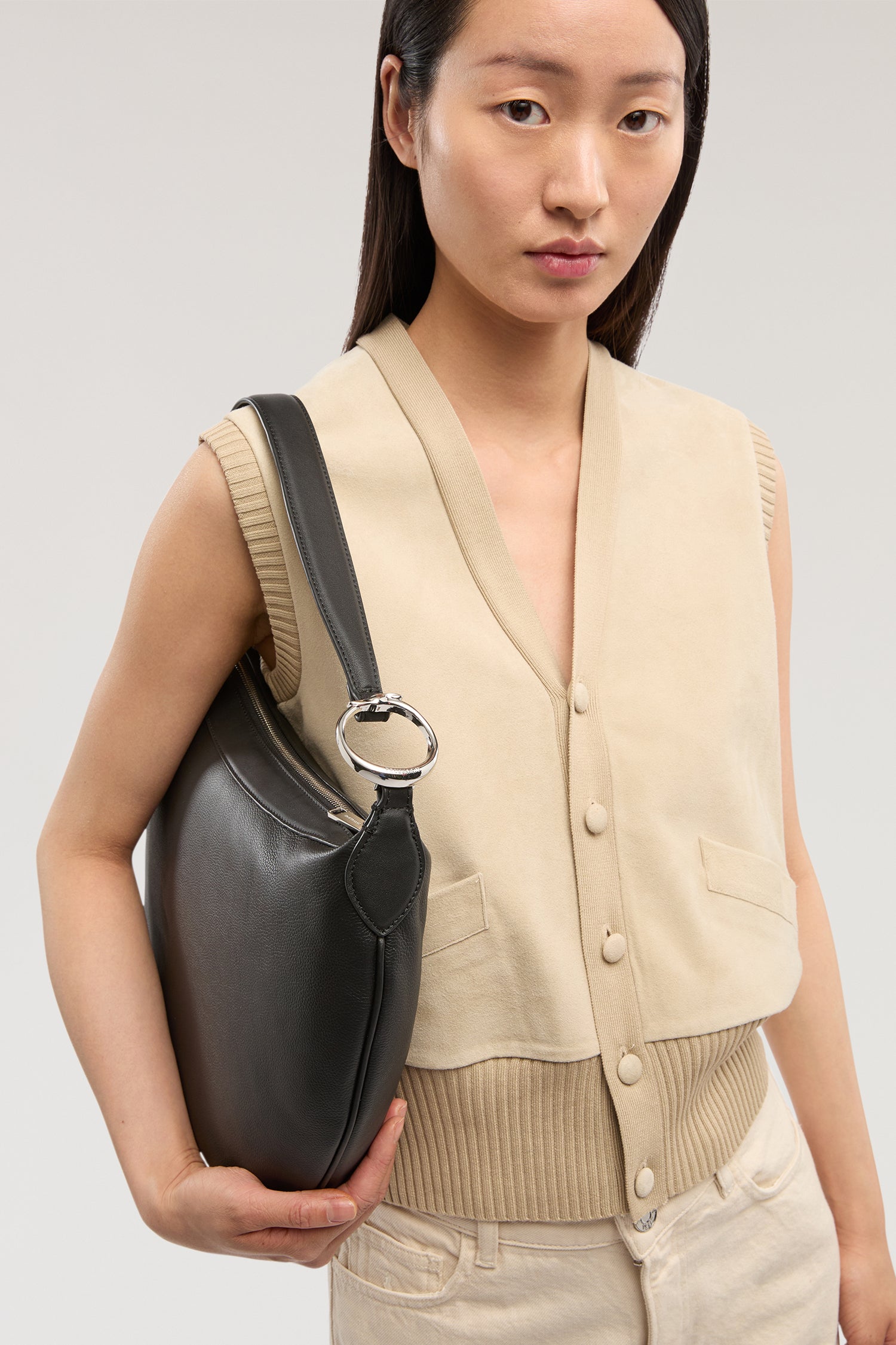 Borsa Whippet hobo small in pelle martellata 4|e0317b2cca4f459f375d1e98008073be32db39aa07a97b91b7a0fc76351cf31c